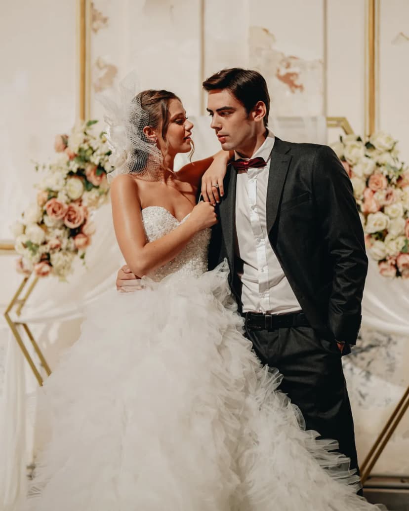 Ведущий камерной свадьбы в Москве — Серж Кулаков