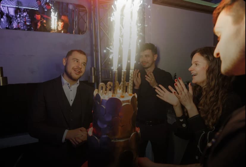 Ведущий на день рождения и юбилей в Москве