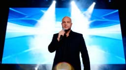 Церемония награждения сотрудников: полный гид по организации