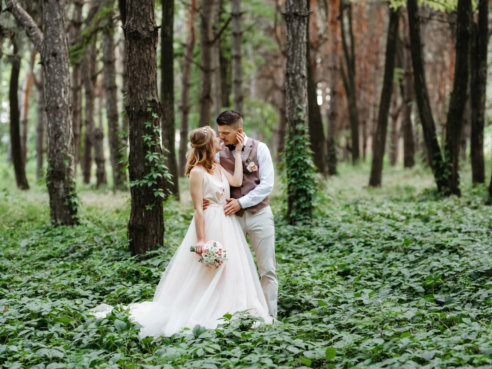 Изысканная простота минималистичной свадьбы